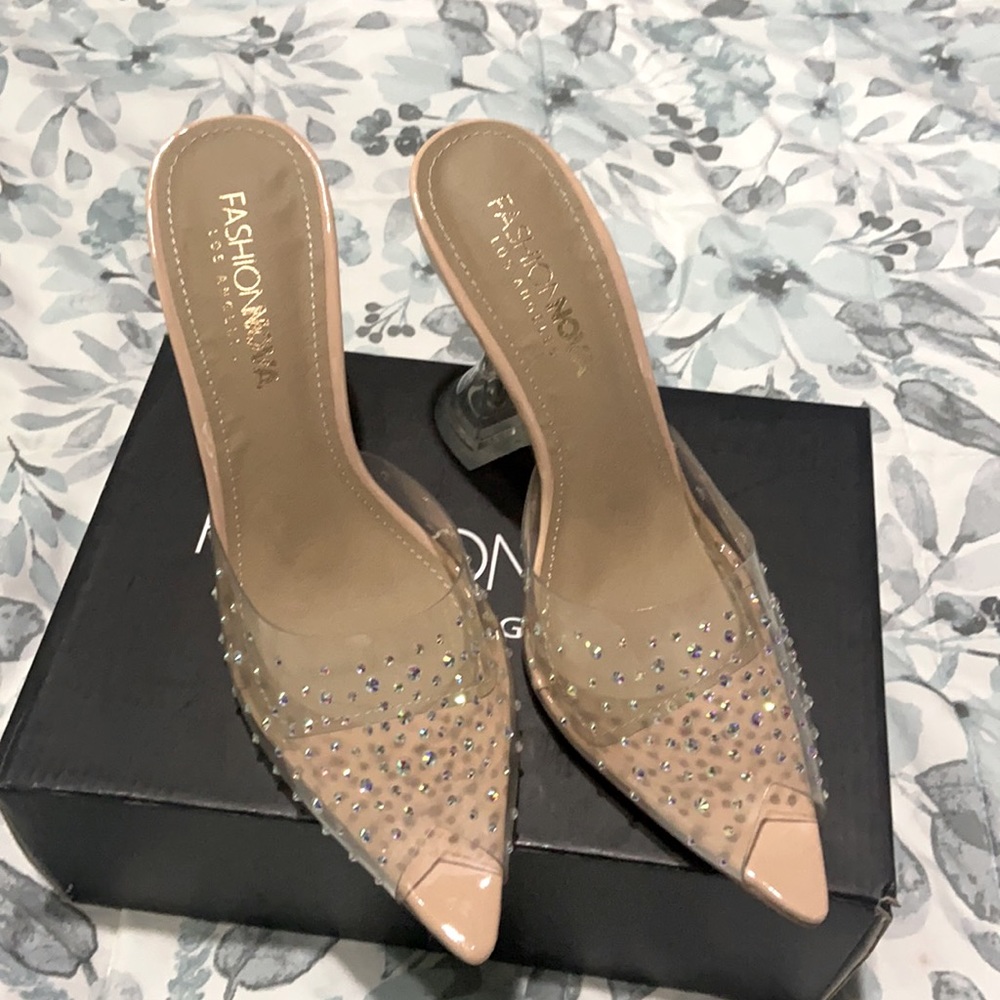 Fashion nova heels